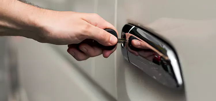 Why Choose Our Auto Locksmith Team in Del City, OK?