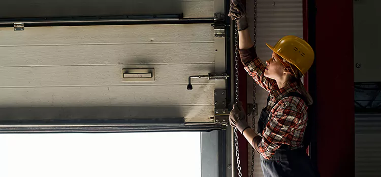 Addressing Common Garage Door Stoppage Issues in Del City, OK