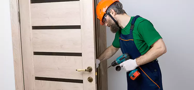 Replace Internal Door Handle with Lock Del City