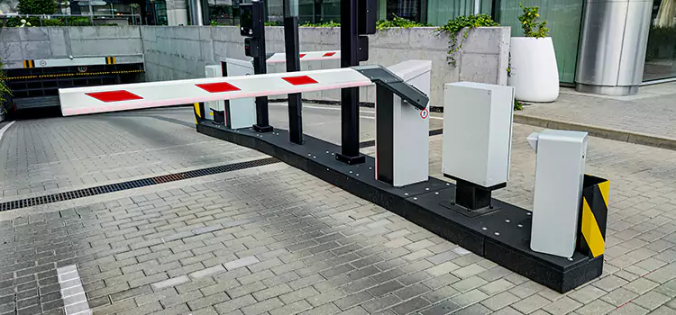 Custom Gate Design & Integration Del City
